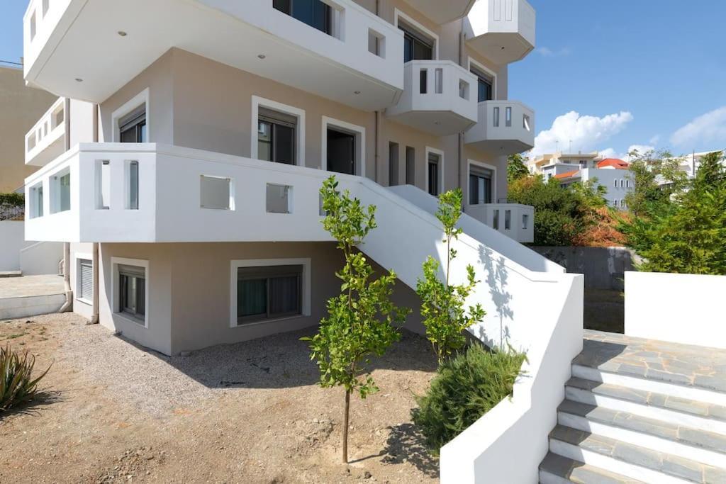 Apartment Luxurious And Modern House Near Town And *